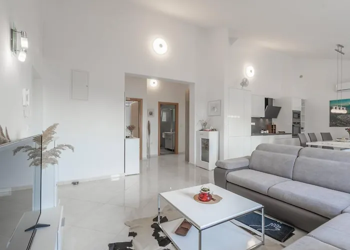 Apartamento My Dalmatia - Sea View With Free Private Parking *