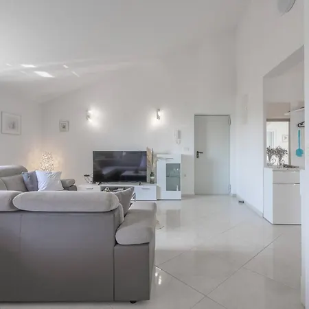 My Dalmatia - Sea View With Free Private Parking *