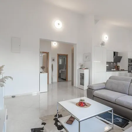 Apartment My Dalmatia - Sea View Privlaka With Free Private Parking *