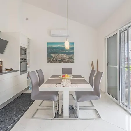 Apartment My Dalmatia - Sea View Privlaka With Free Private Parking
