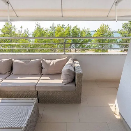 My Dalmatia - Sea View Privlaka With Free Private Parking Apartment *