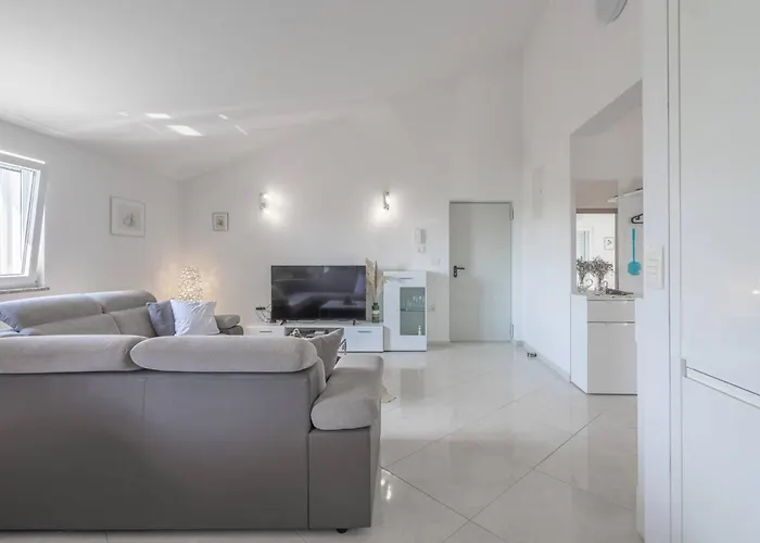 My Dalmatia - Sea View With Free Private Parking *